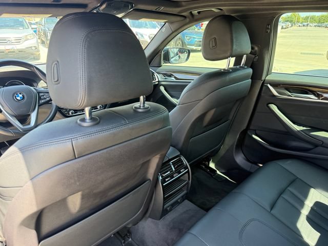 Used 2018 BMW 530e RWD image 24