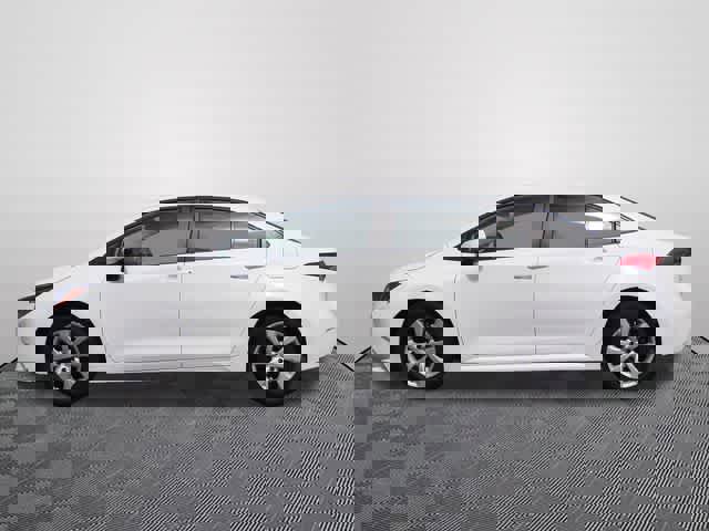 Used 2023 Toyota Corolla LE image 2