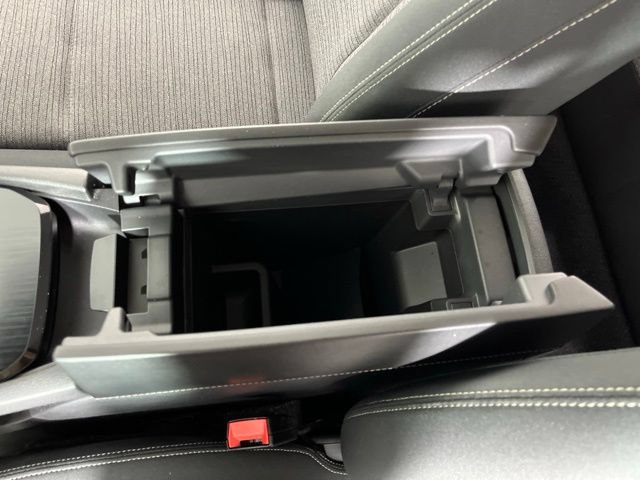 Used 2021 Nissan Rogue S FWD image 30