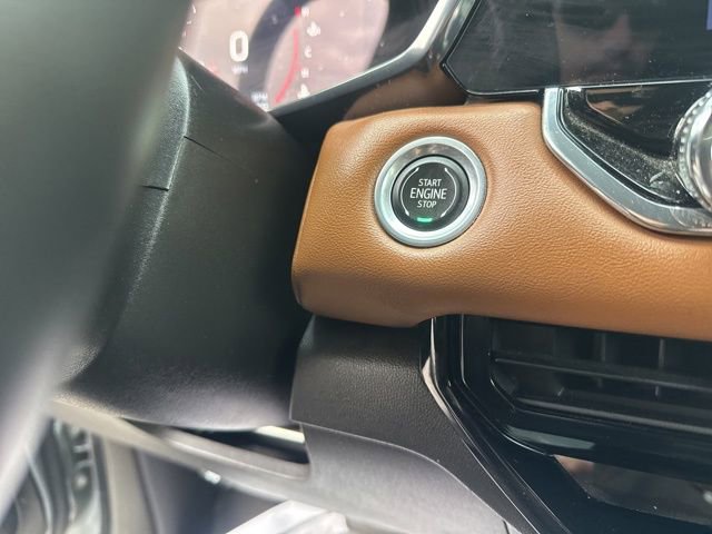 Certified 2023 GMC Canyon AT4 image 18