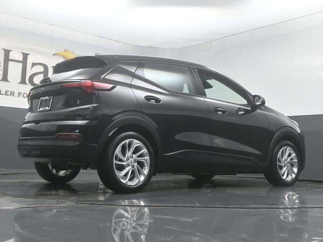 New 2027 Chevrolet Bolt LT w/ Comfort Package FWD image 11