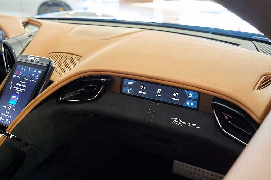 Used 2021 Ferrari Roma image 60