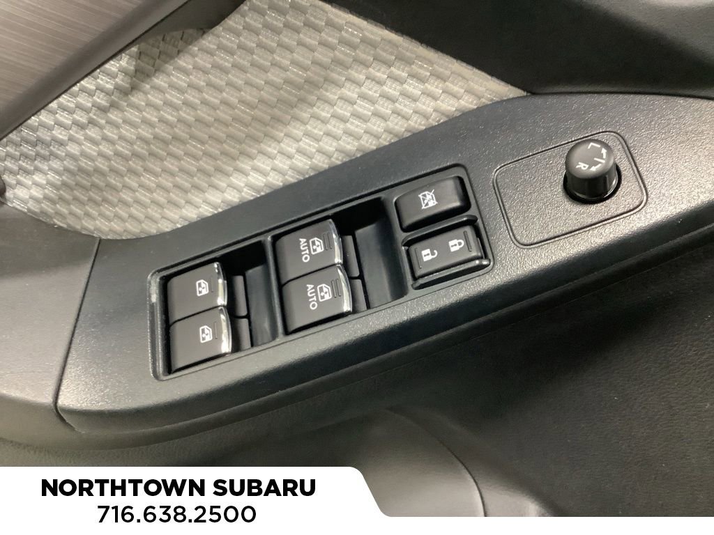Used 2017 Subaru Forester 2.5i Premium w/ All-Weather Package image 17