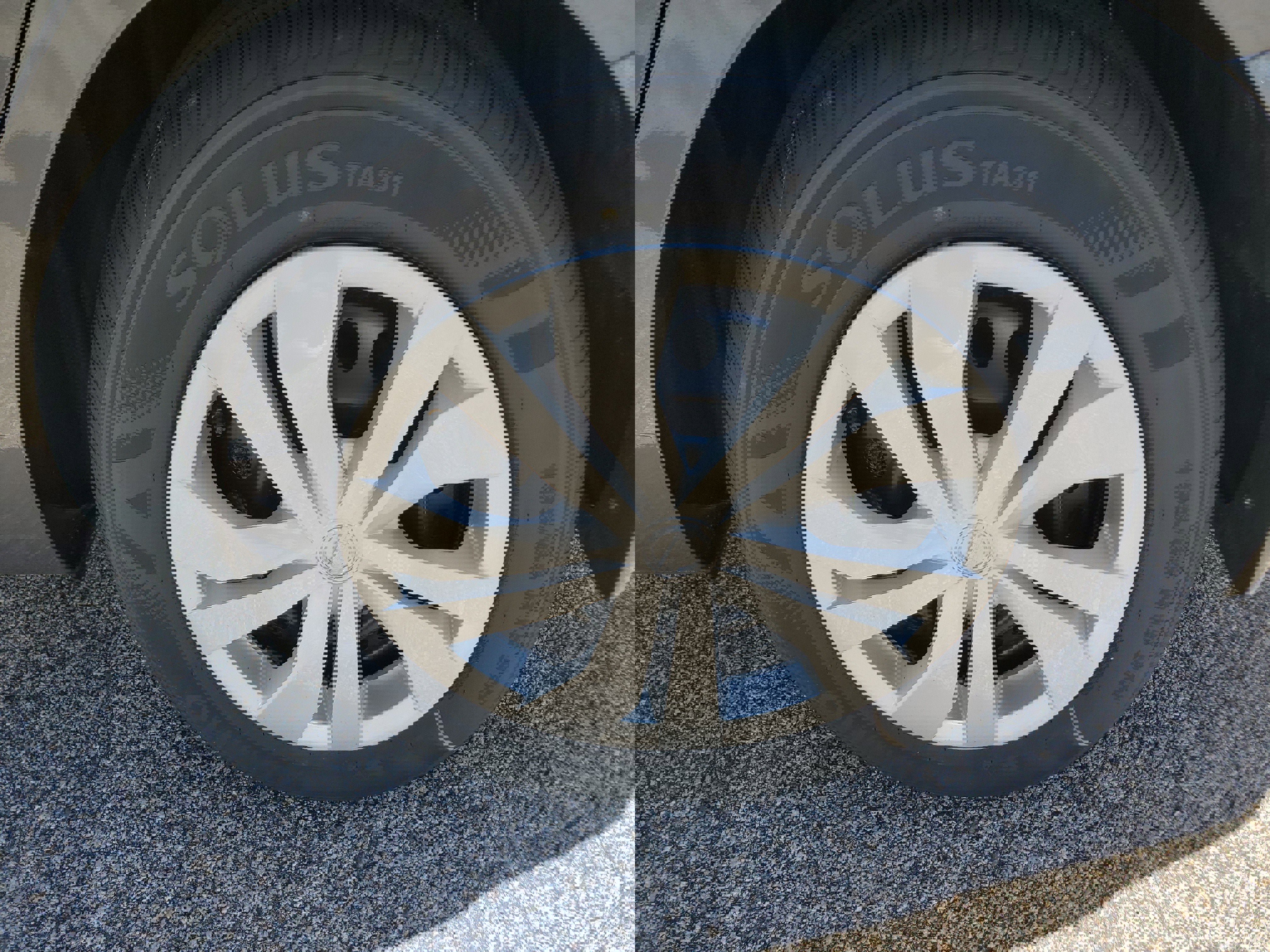 New 2025 Nissan Versa S w/ Trunk Package image 7