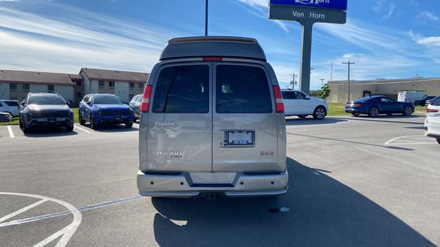 Used 2013 GMC Savana 2500 Extended RWD image 4