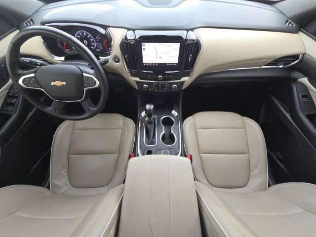 Used 2022 Chevrolet Traverse Premier FWD image 42