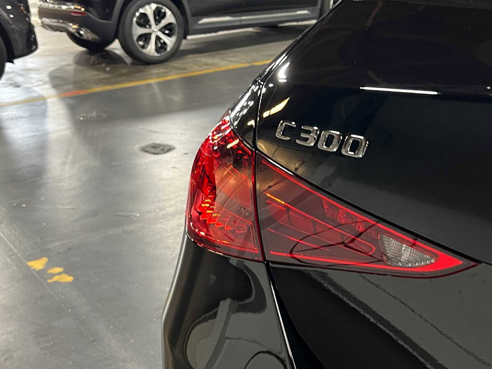 Certified 2025 Mercedes-Benz C 300 4MATIC Sedan image 13