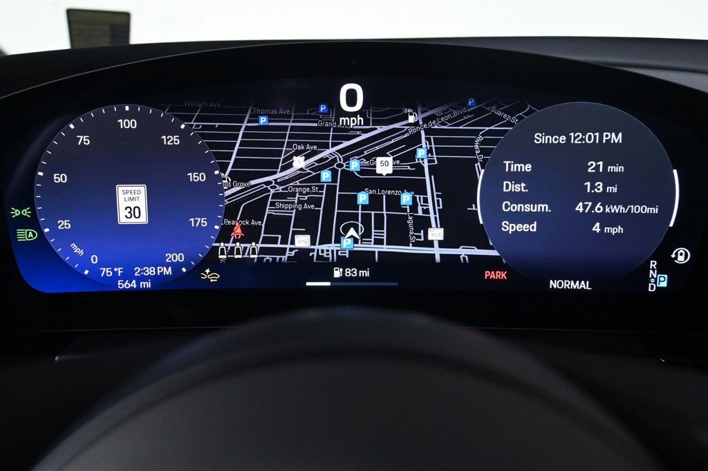 Certified 2025 Porsche Macan 4S Electric image 13