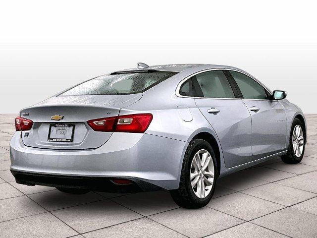 Used 2018 Chevrolet Malibu LT FWD image 11