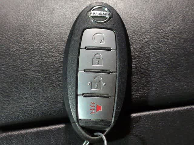 Used 2021 Nissan Rogue SV FWD image 35