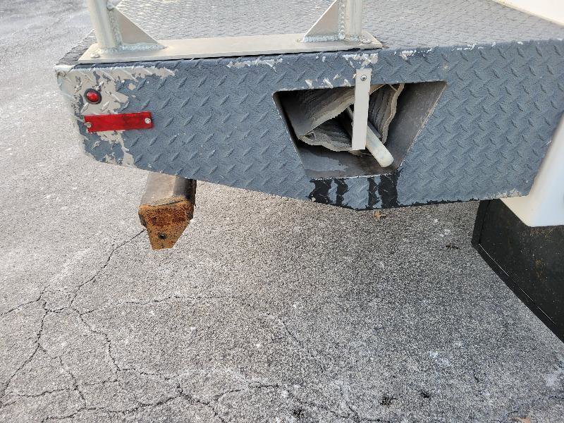 Used 2017 RAM 5500 Tradesman RWD image 16