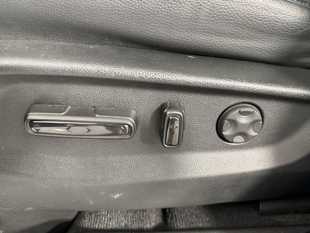 Certified 2024 Honda Odyssey Touring image 23