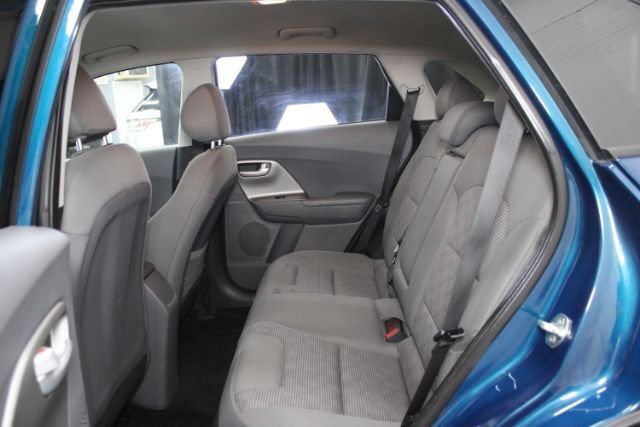 Used 2019 Kia Niro LX FWD image 22