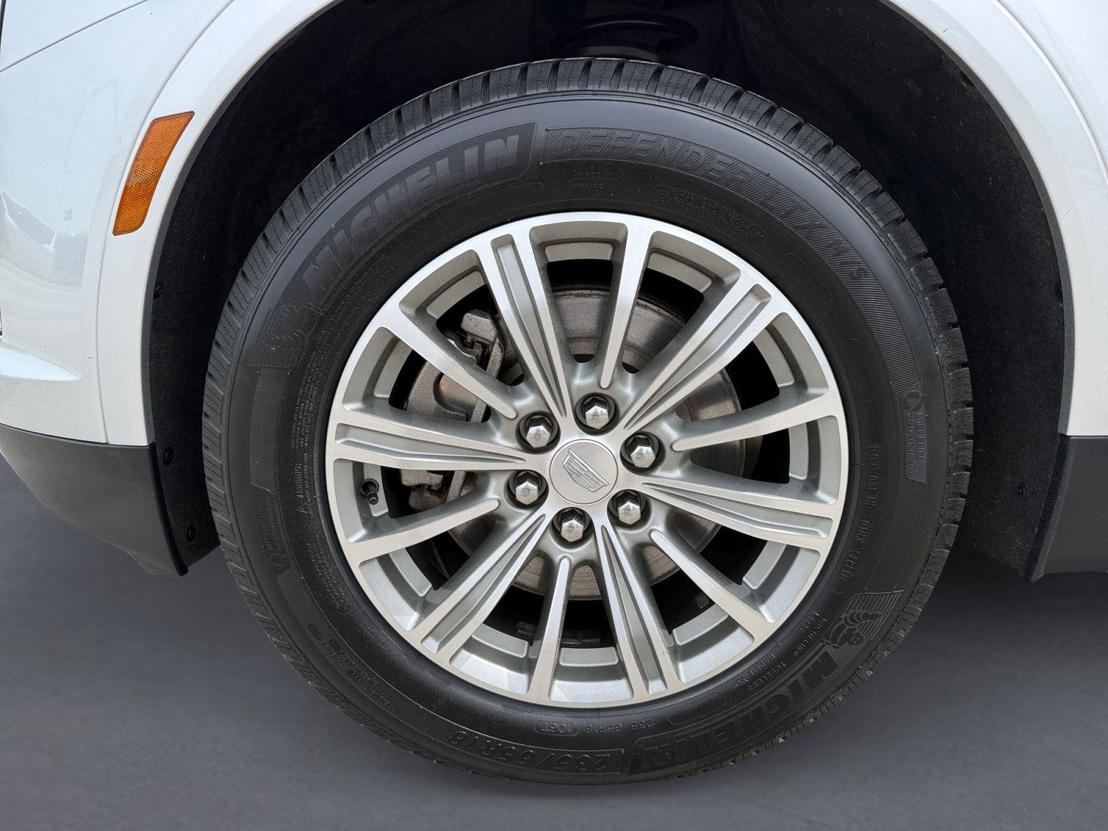 Used 2019 Cadillac XT5 Luxury AWD/4WD image 10