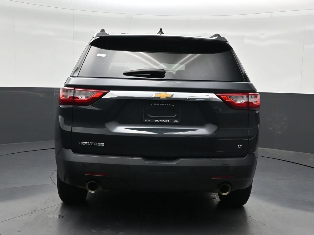 Used 2021 Chevrolet Traverse LT FWD image 4