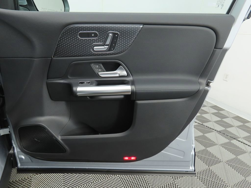 Used 2026 Mercedes-Benz GLA 250 image 25