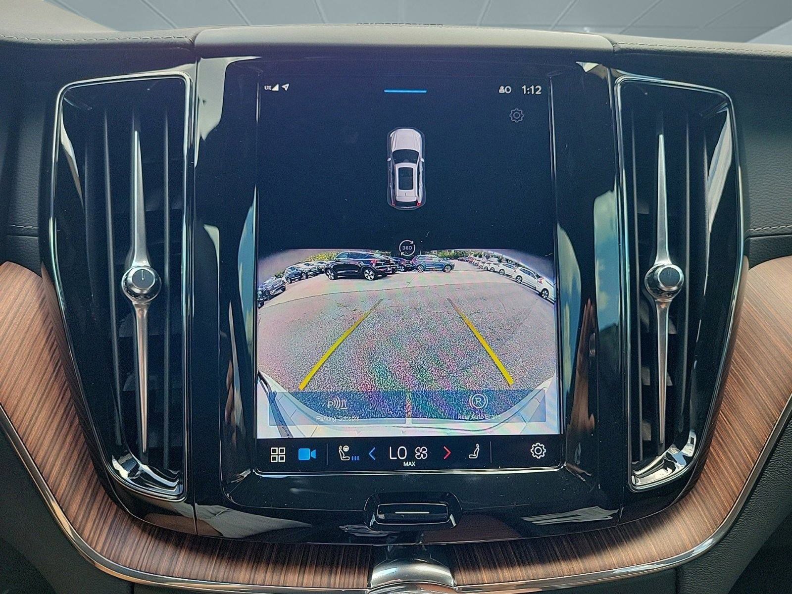 New 2024 Volvo XC60 B5 Ultimate w/ Protection Package Premier image 29