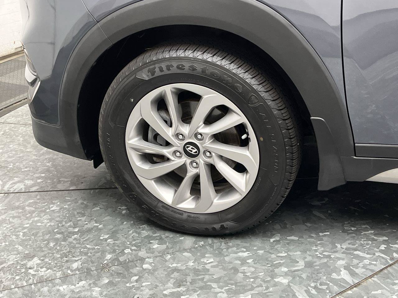 Used 2017 Hyundai Tucson SE Plus AWD/4WD image 31
