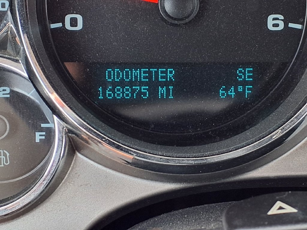 Used 2011 GMC Sierra 1500 SLE w/ Power Tech Package AWD/4WD image 12