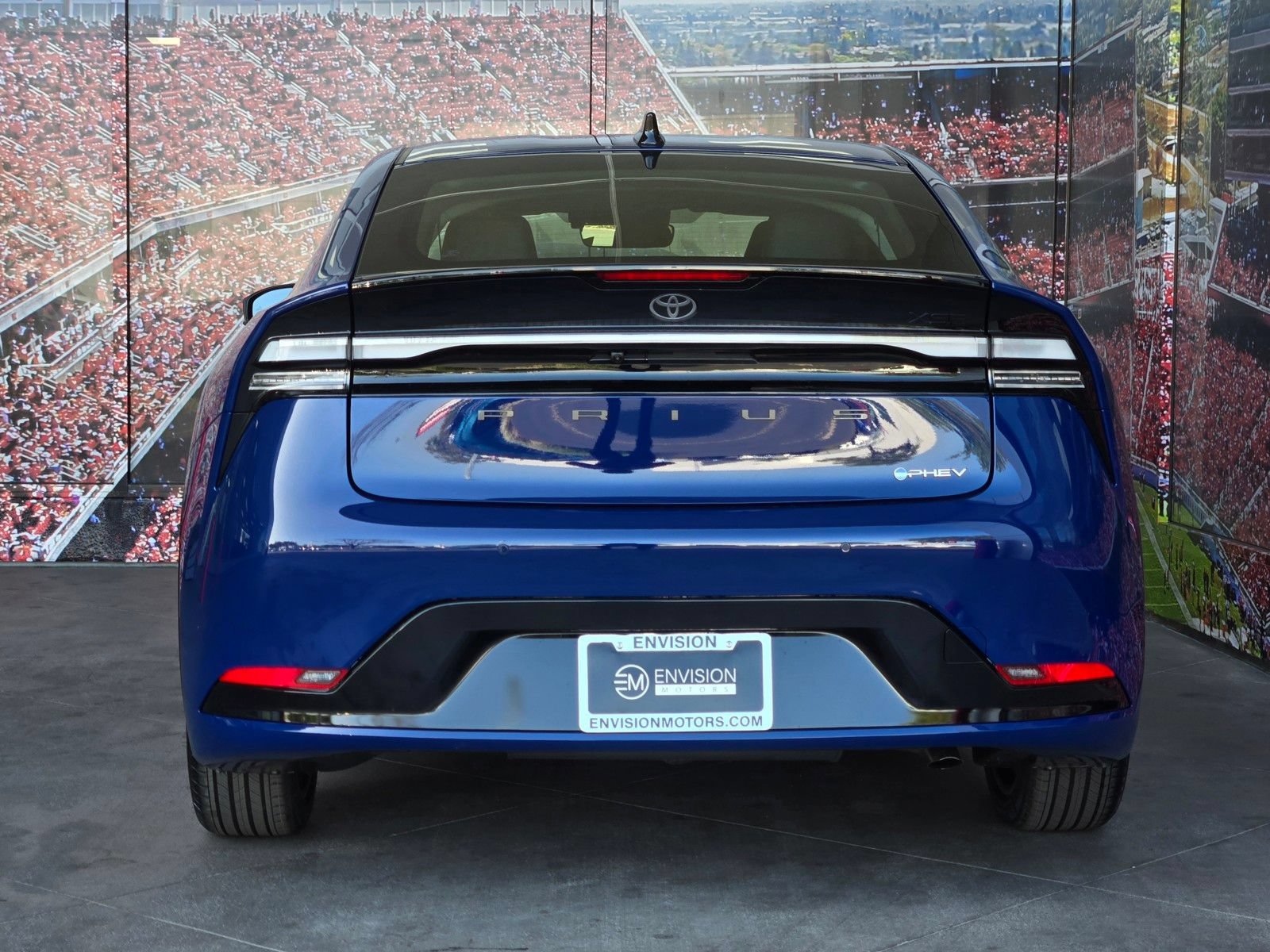 New 2027 Toyota Prius Plug-In Hybrid FWD image 6