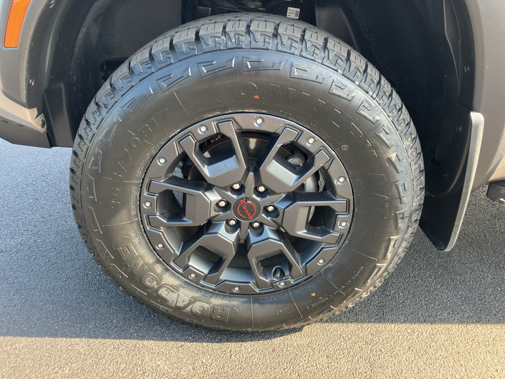Used 2022 Nissan Frontier PRO-4X w/ Pro-4X Premium Package AWD/4WD image 14