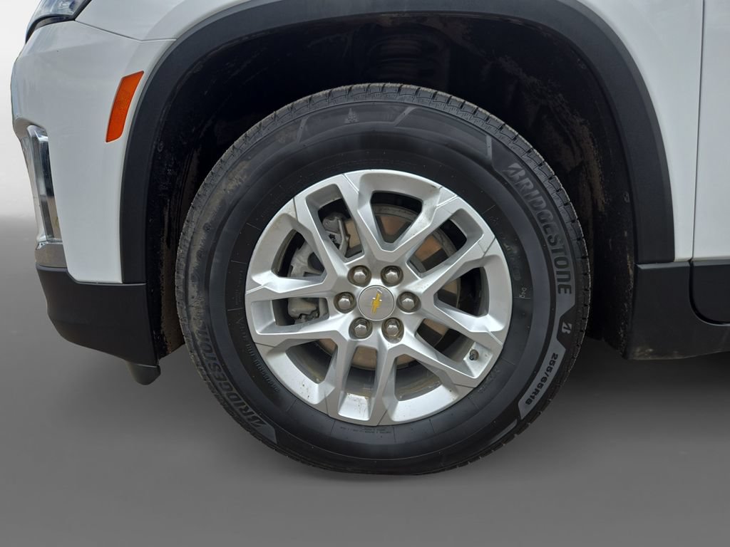 Used 2022 Chevrolet Traverse LS AWD/4WD image 15