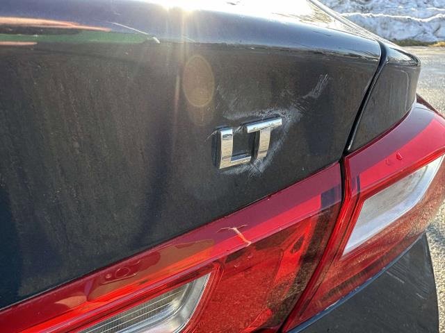 Used 2016 Chevrolet Malibu LT image 27