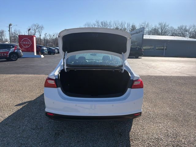 Used 2025 Chevrolet Malibu LT image 10