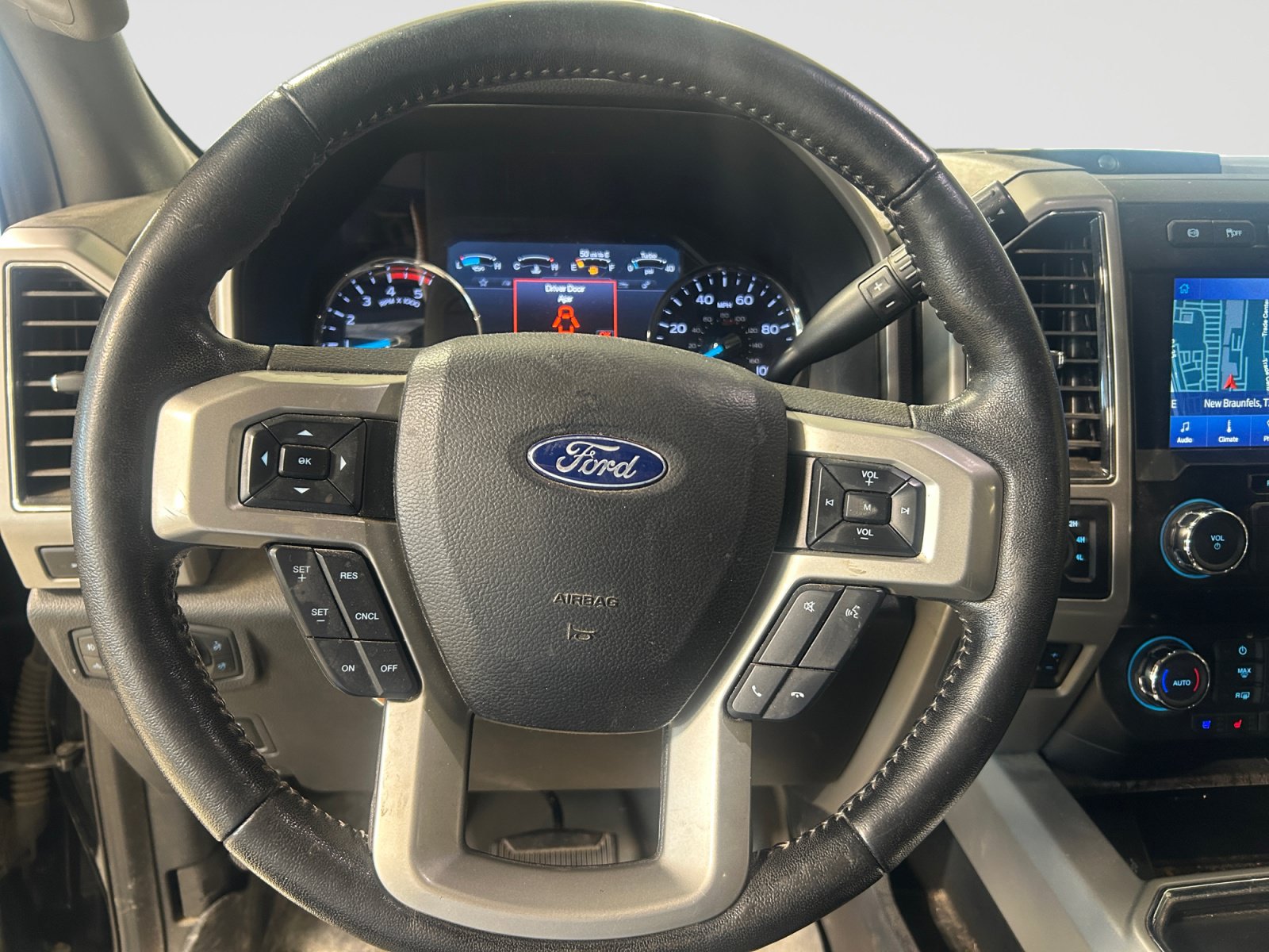 Used 2019 Ford F250 Lariat w/ Lariat Ultimate Package AWD/4WD image 10