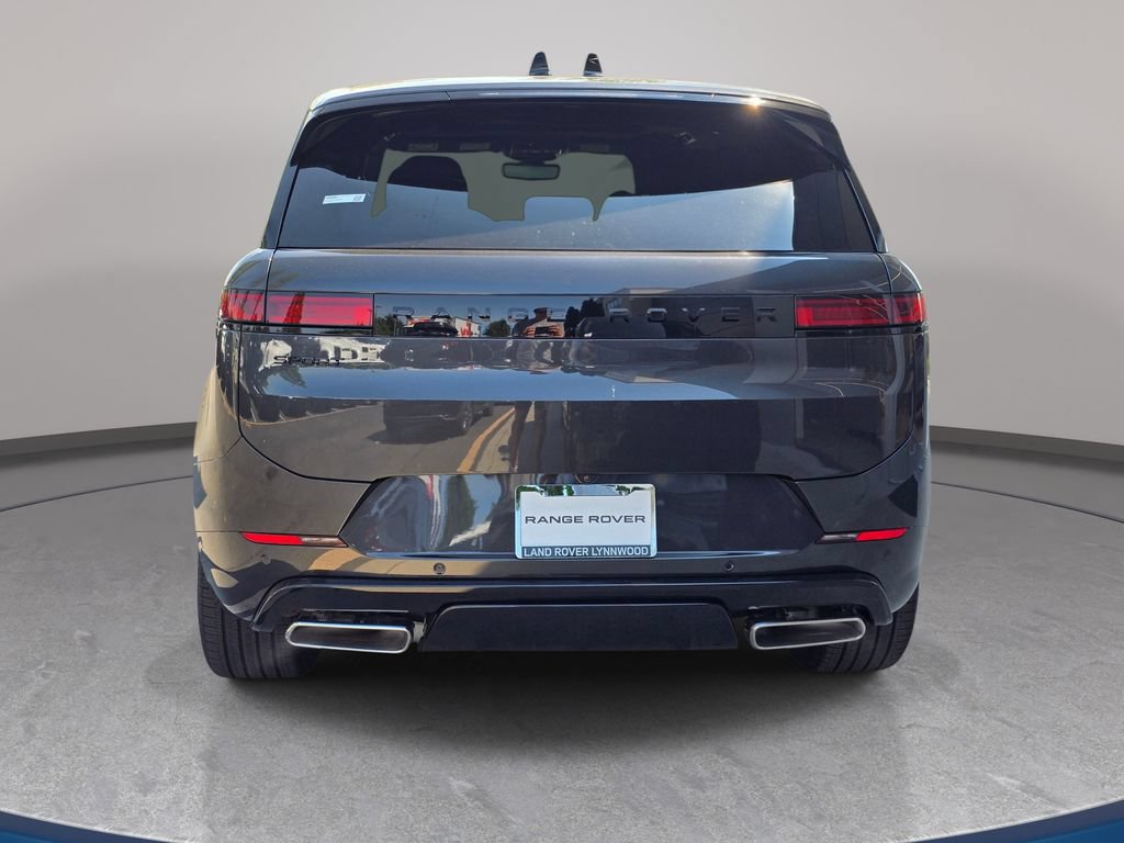 New 2026 Land Rover Range Rover Sport Dynamic SE AWD/4WD image 6