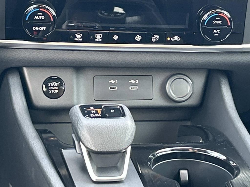 New 2026 Nissan Rogue SV AWD/4WD image 26