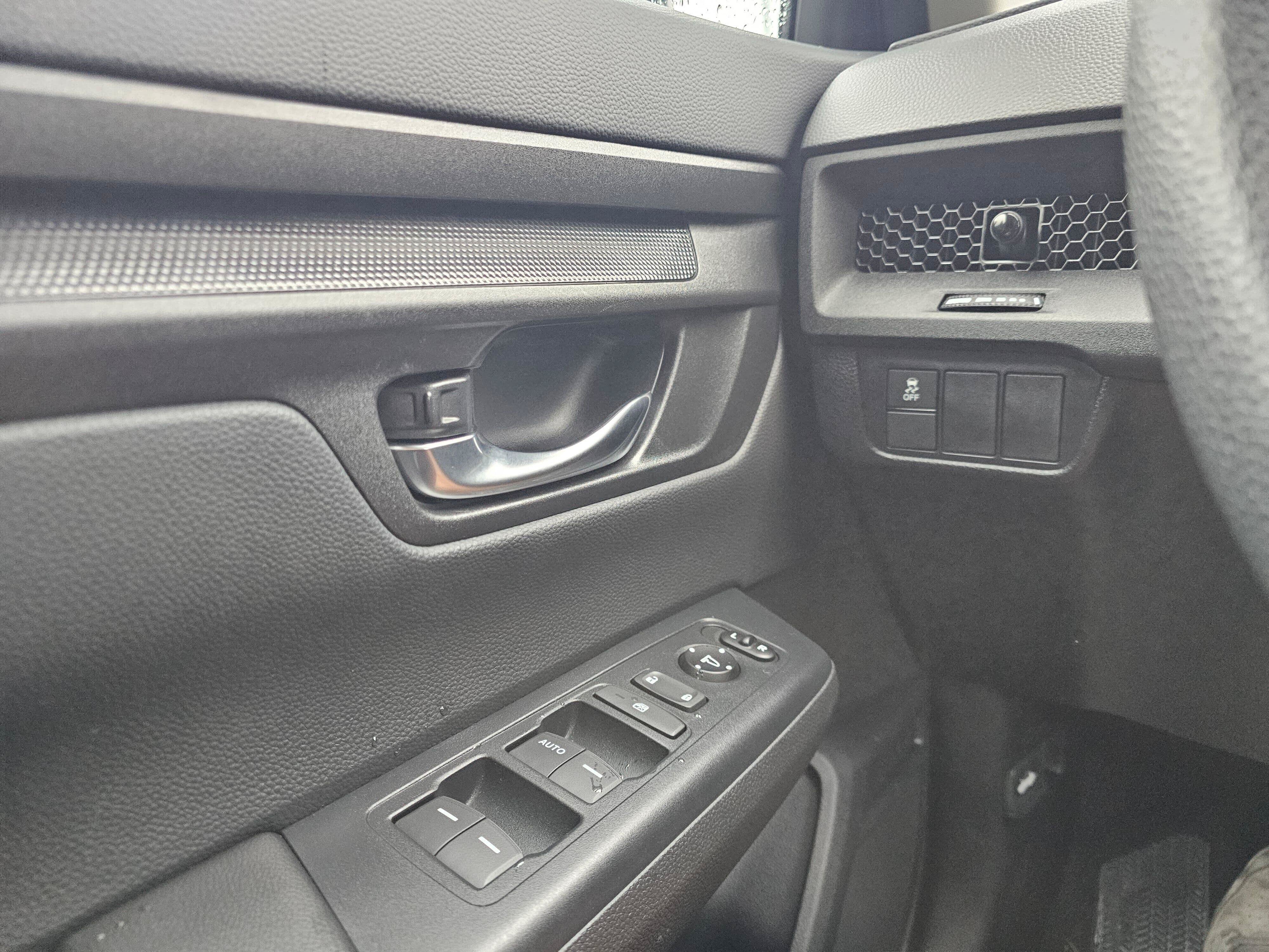 Certified 2025 Honda CR-V LX image 33