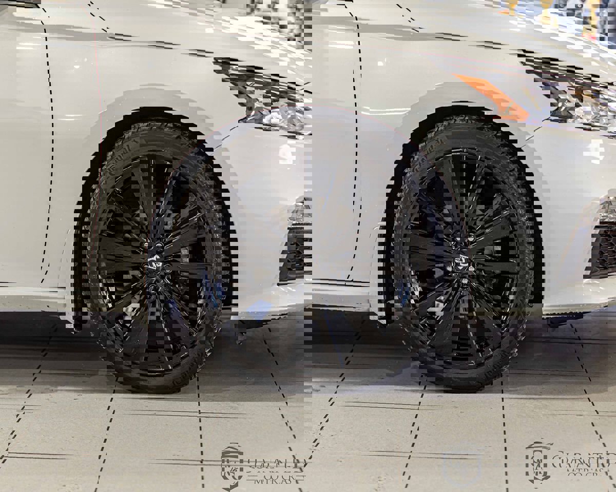 Used 2019 Nissan Altima 2.5 SR w/ SR Premium Package image 9