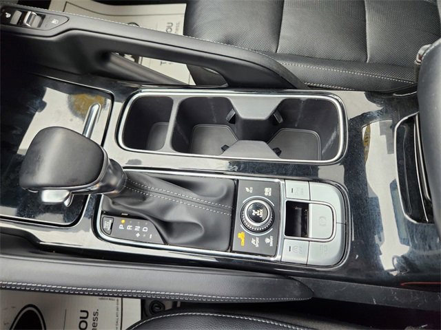 Used 2022 Kia Telluride EX w/ EX Premium Package image 11