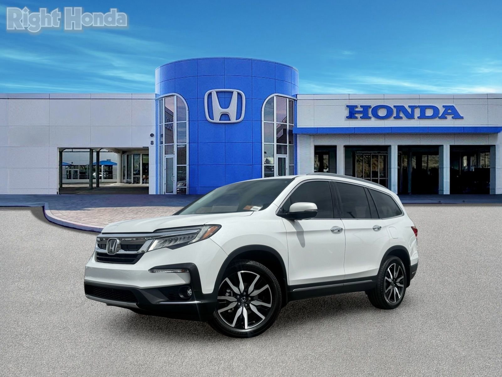 Used 2022 Honda Pilot Touring image 2