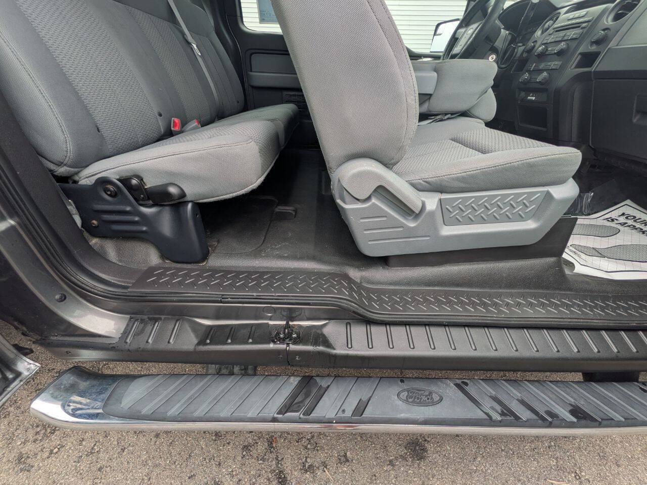 Used 2013 Ford F150 STX w/ Mid Equipment Group AWD/4WD image 23