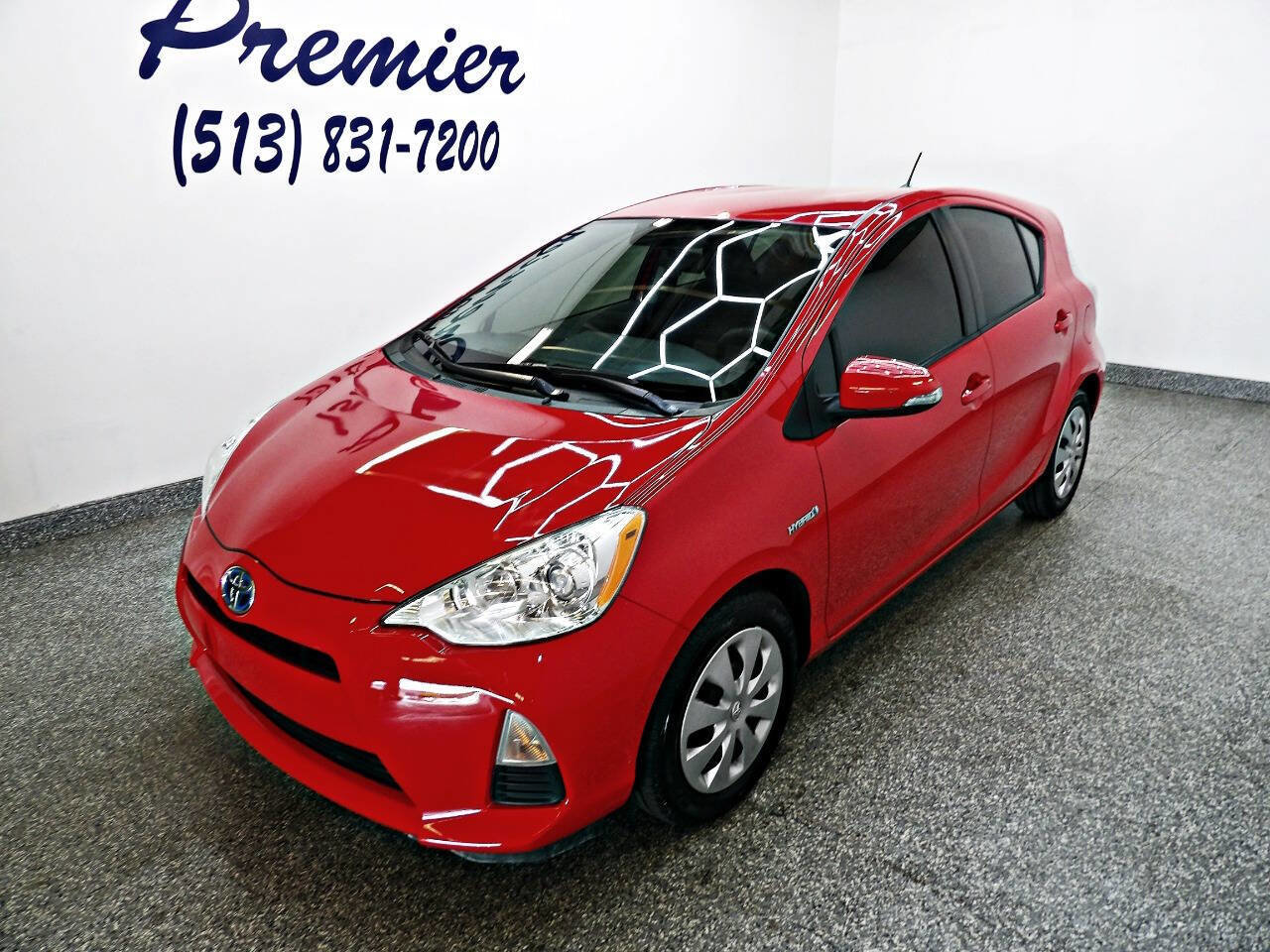 Used 2014 Toyota Prius C Two image 1