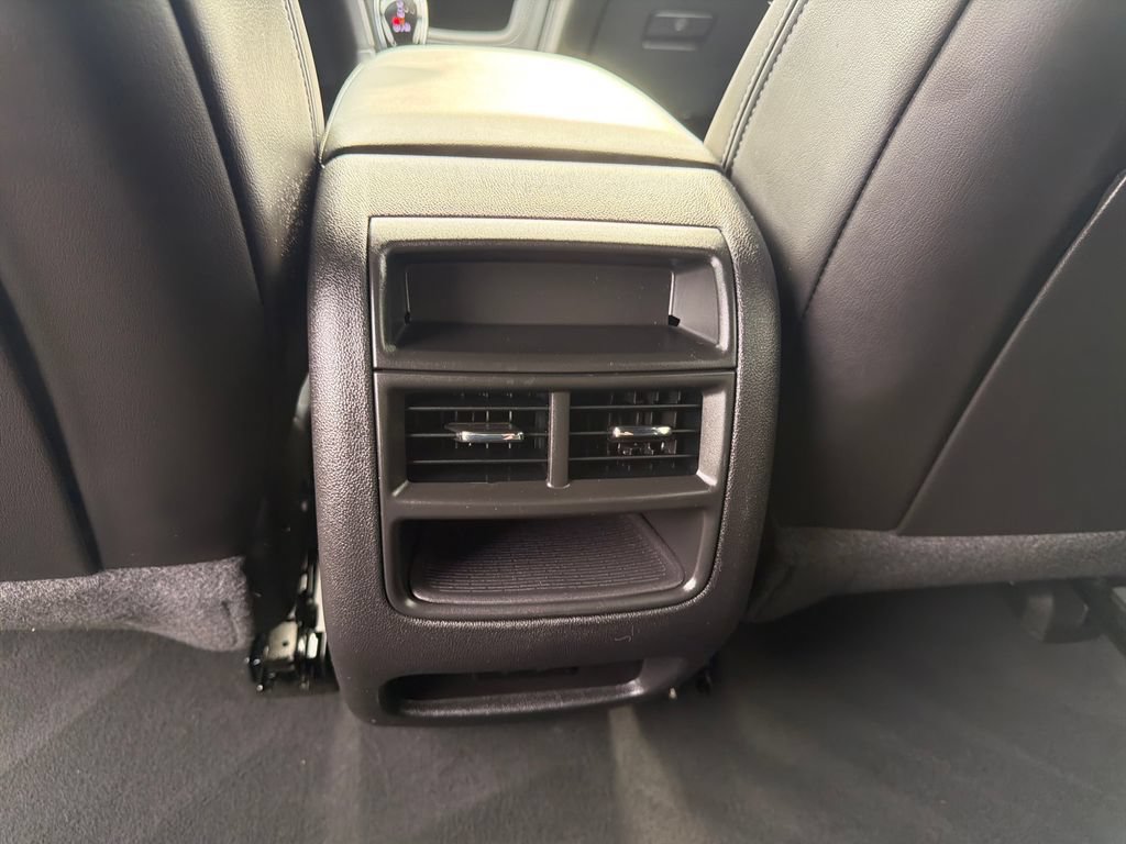Certified 2023 Cadillac XT5 Premium Luxury AWD/4WD image 12