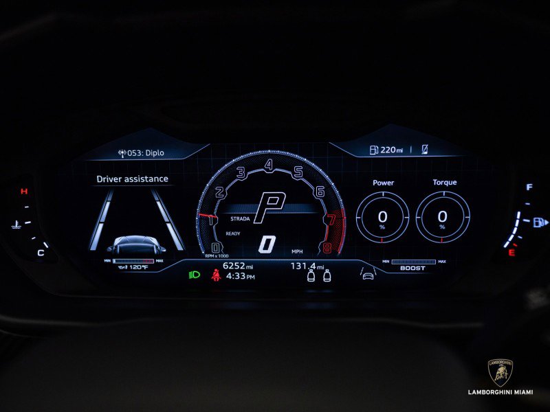Used 2024 Lamborghini Urus Performante image 65