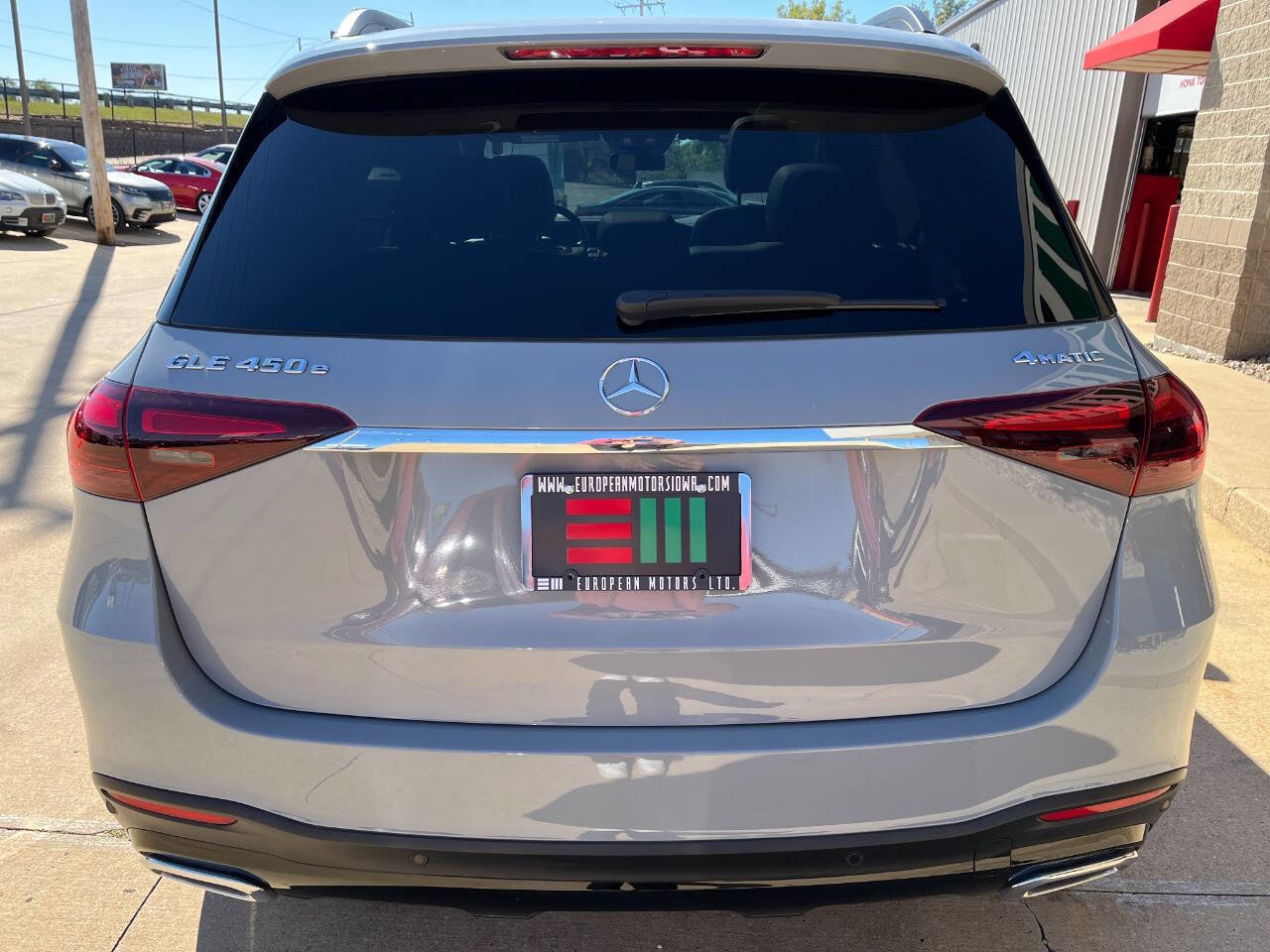 Used 2024 Mercedes-Benz GLE 450e 4MATIC image 4