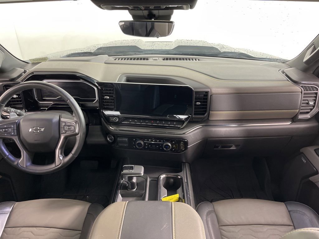 Used 2024 Chevrolet Silverado 1500 ZR2 w/ Technology Package AWD/4WD image 19