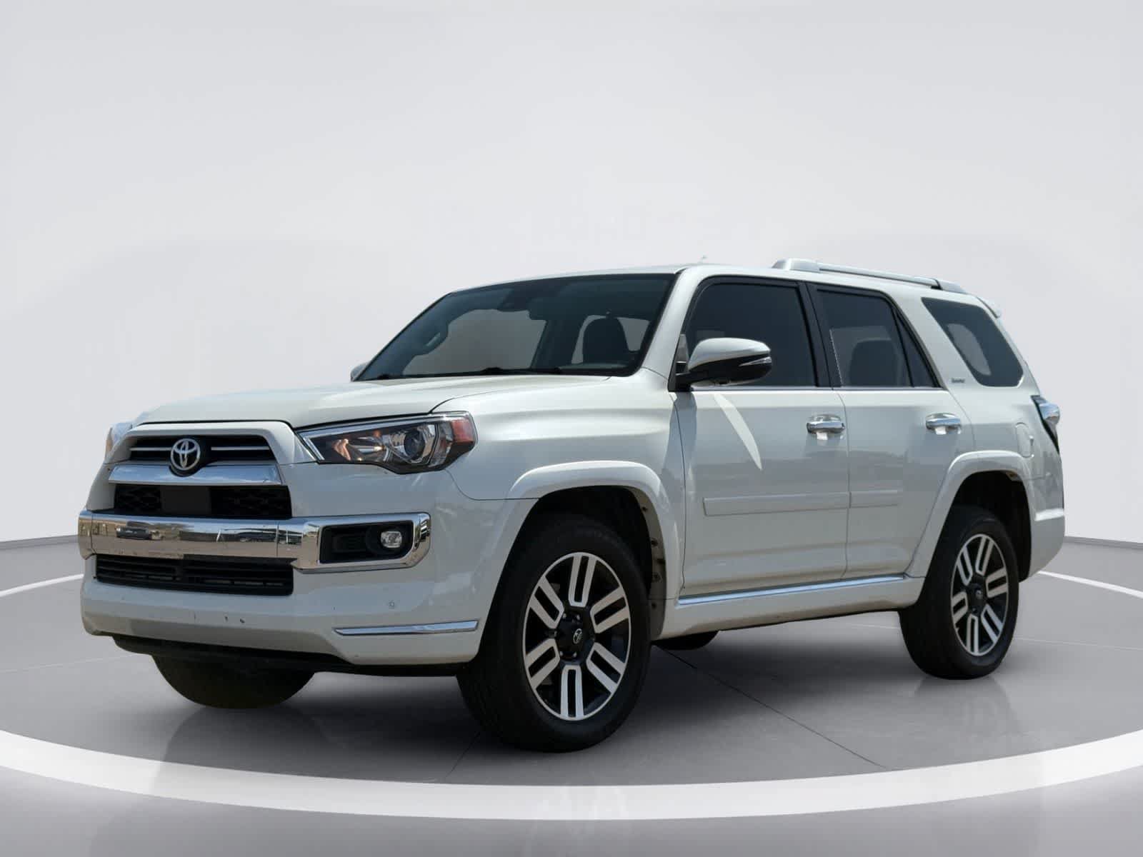 Used 2023 Toyota 4Runner Limited AWD/4WD image 2