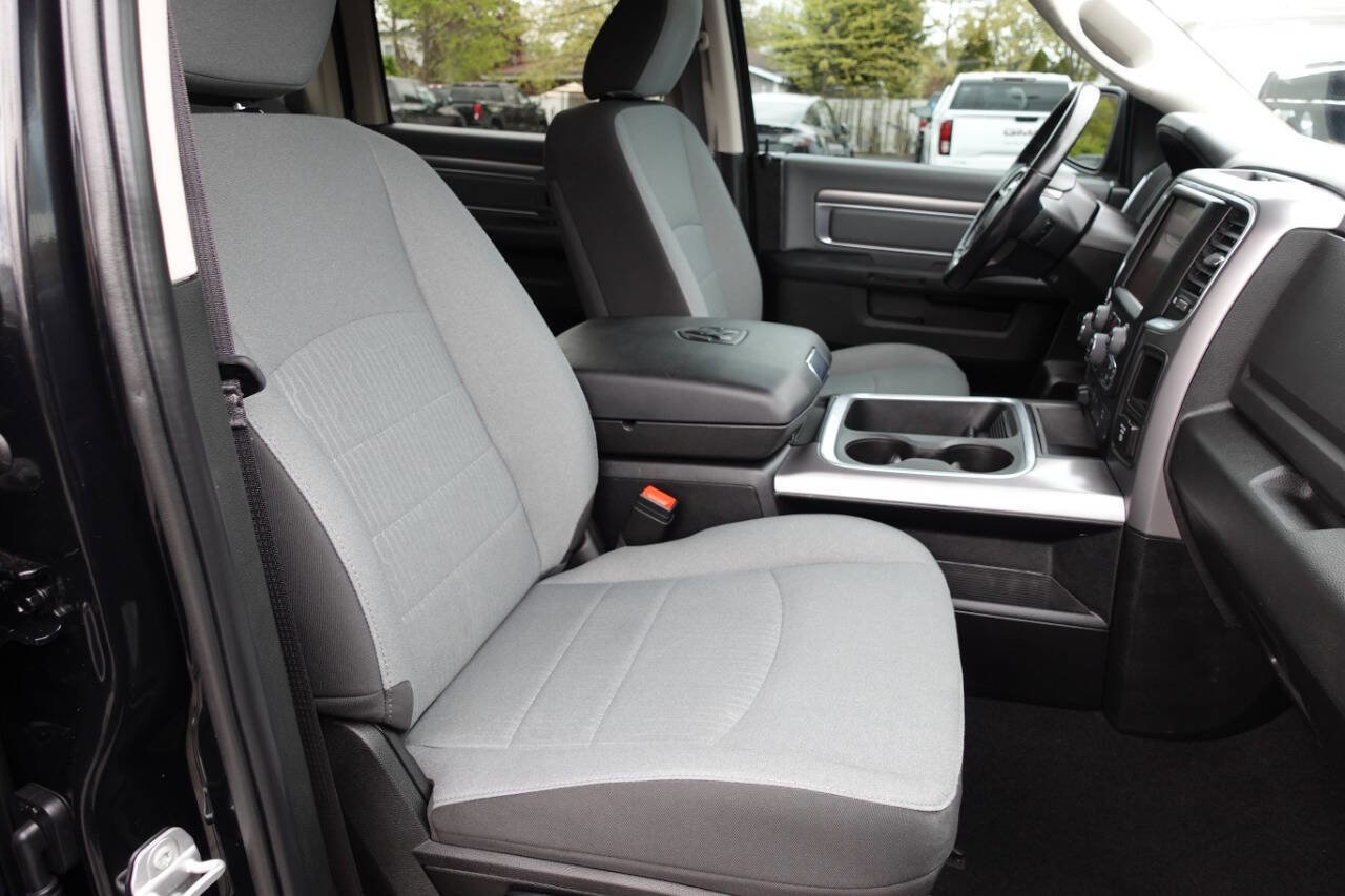 Used 2023 RAM 1500 Classic SLT w/ Electronics Convenience Group AWD/4WD image 36