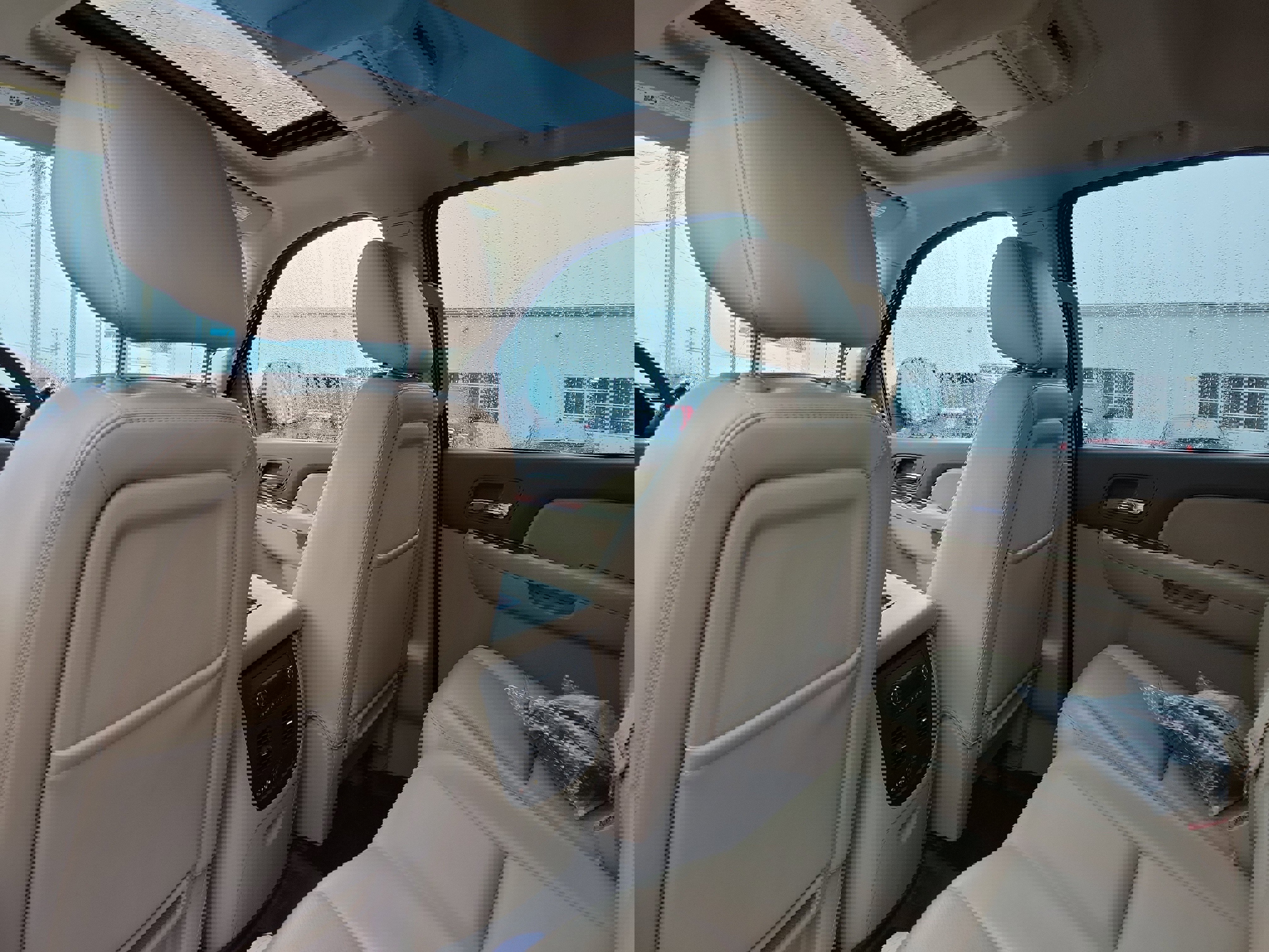 Used 2013 Chevrolet Avalanche LTZ image 14