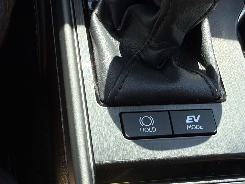 Used 2024 Lexus ES 300h w/ Technology Package FWD image 27