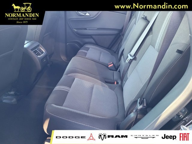 Used 2025 Chevrolet Blazer LT FWD image 18