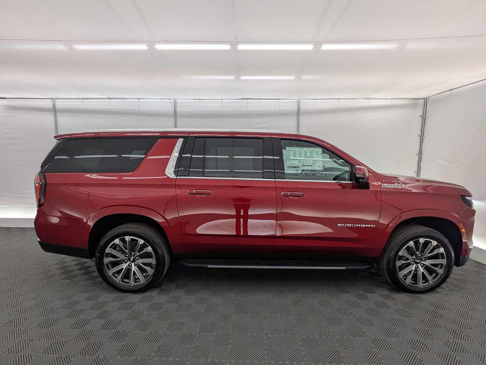 New 2026 Chevrolet Suburban High Country image 7