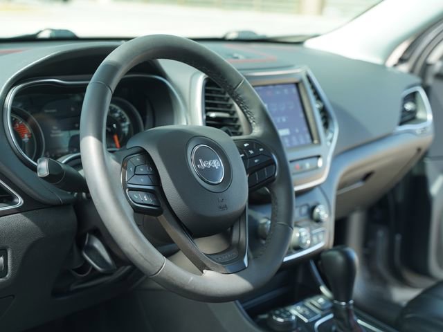 Used 2022 Jeep Cherokee Trailhawk AWD/4WD image 27