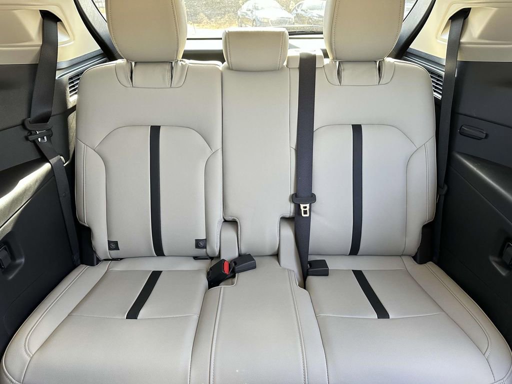 New 2024 MAZDA CX-90 Plug-In Hybrid w/ Preferred image 24