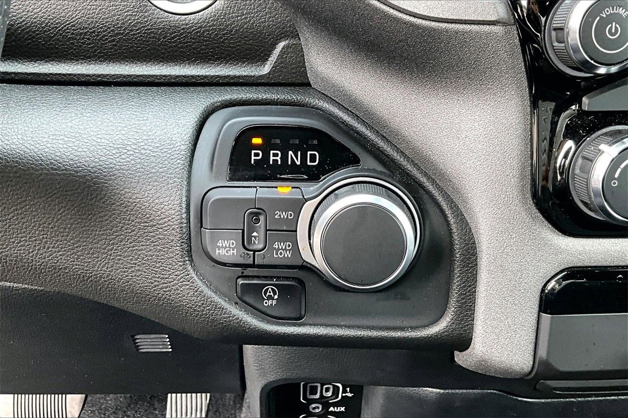 Certified 2025 RAM 1500 Tradesman w/ Night Edition image 29